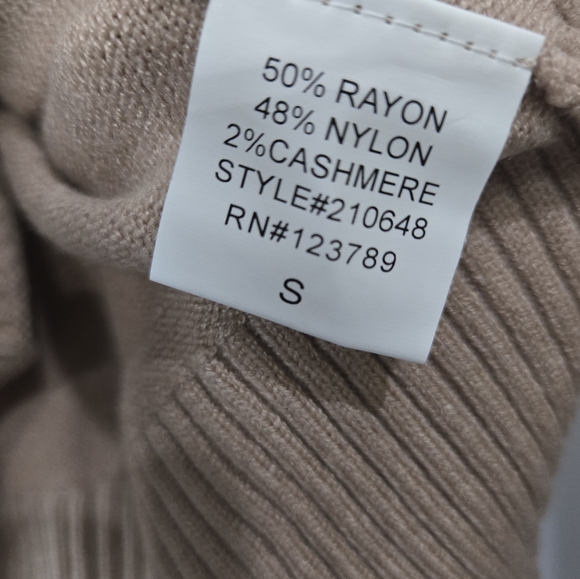 Charlotte Avery Women's Tan Crew Neck Sweater Size Small - Picture 3 of 4